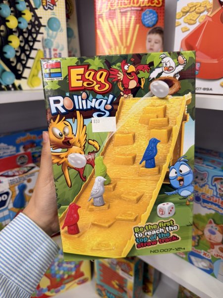 سباق البيض المجنون
