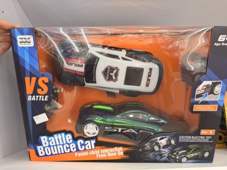 🚓🏎️ مجموعة سيارات التصادم اللاسلكية – Battle Bounce Car