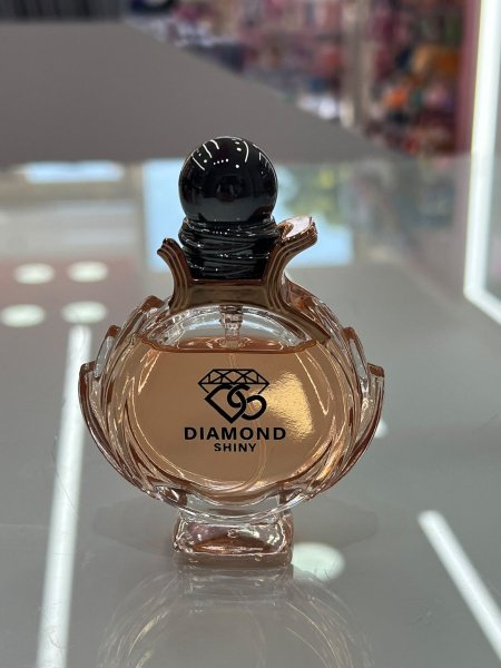 عطر للنساء حجم صغير 30 ملل