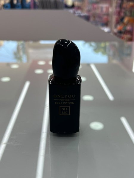 عطر للنساء حجم صغير 30 ملل