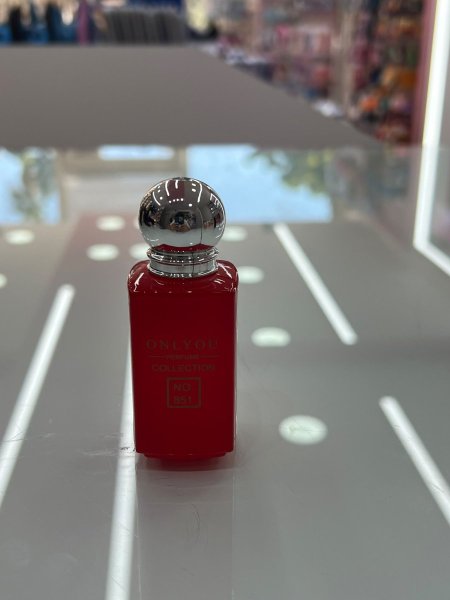 عطر للنساء حجم صغير 30 ملل