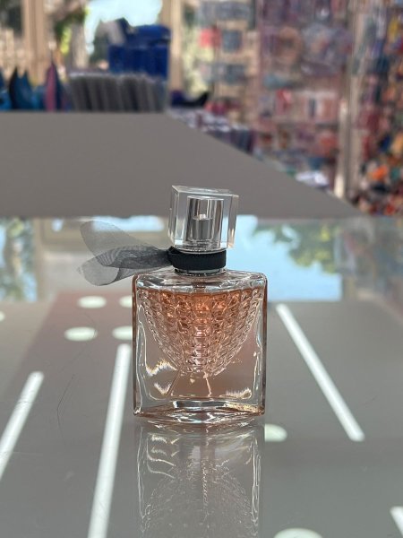 عطر للنساء حجم صغير 30 ملل